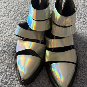 Holographic Silver Pointed-Strap Flats